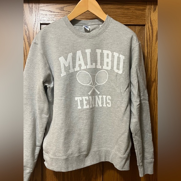 Amazon Other - Amazon Gray Malibu Tennis Sweatshirt